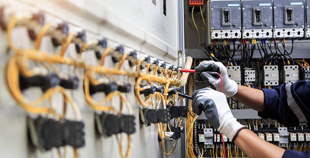 Professional Electrician technician working in Bedminster, NJ